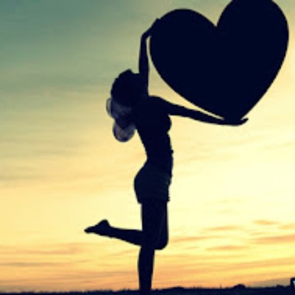 Meet your Posher, Adrianna - Picture 1 of 1